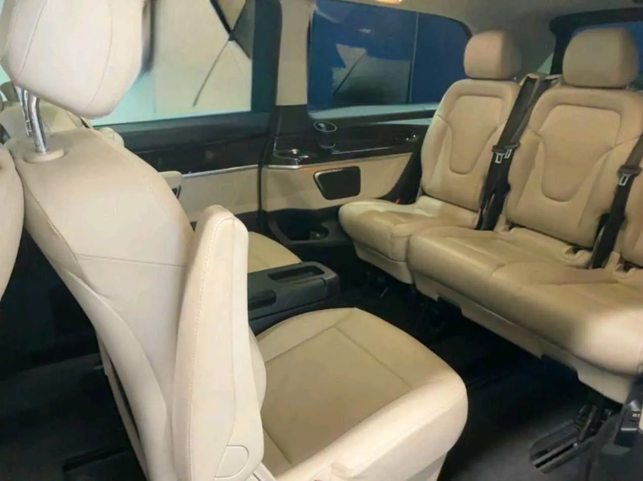Mercedes-Benz V-Class Avantgarde · AMG · Techo · 4MATIC · L2 · foto 5