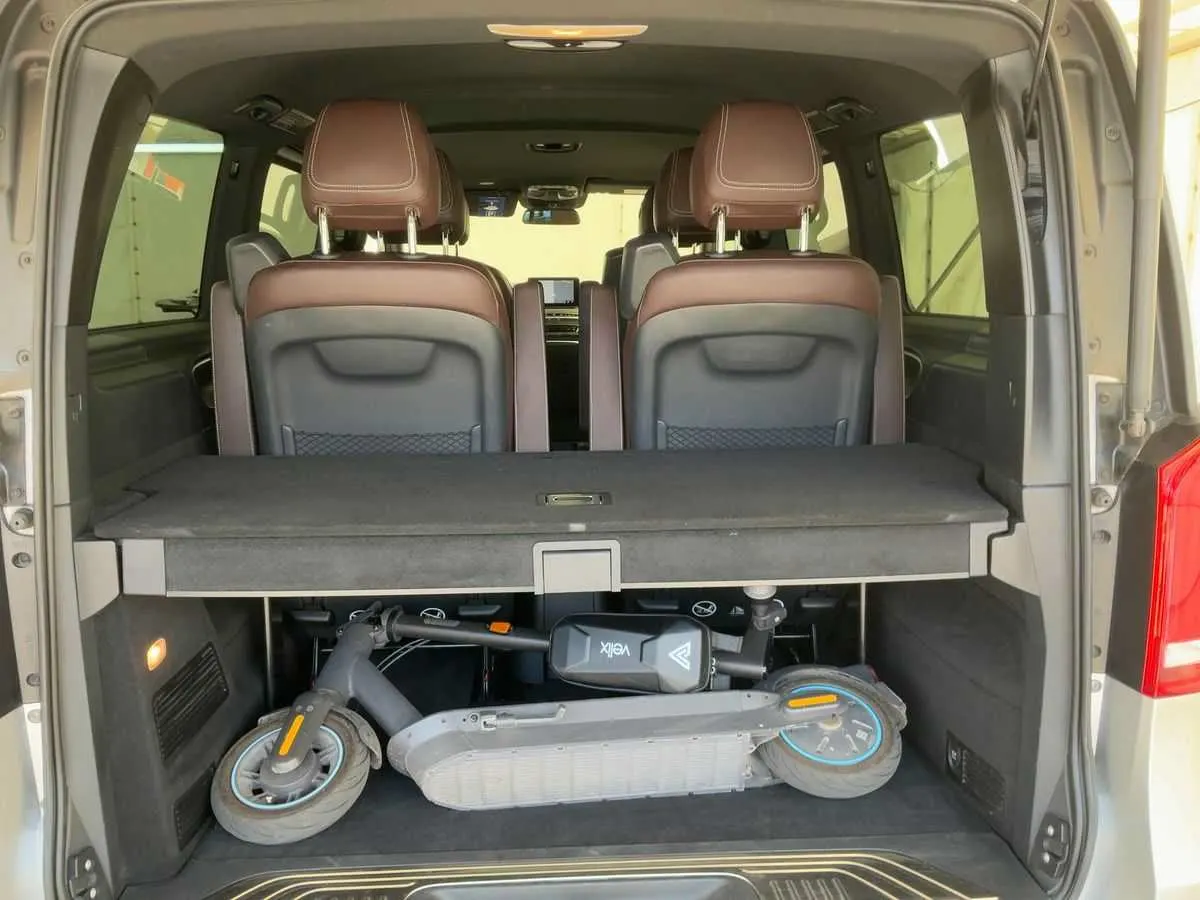 Mercedes-Benz V-Class Avantgarde · AMG · 4MATIC · foto 8