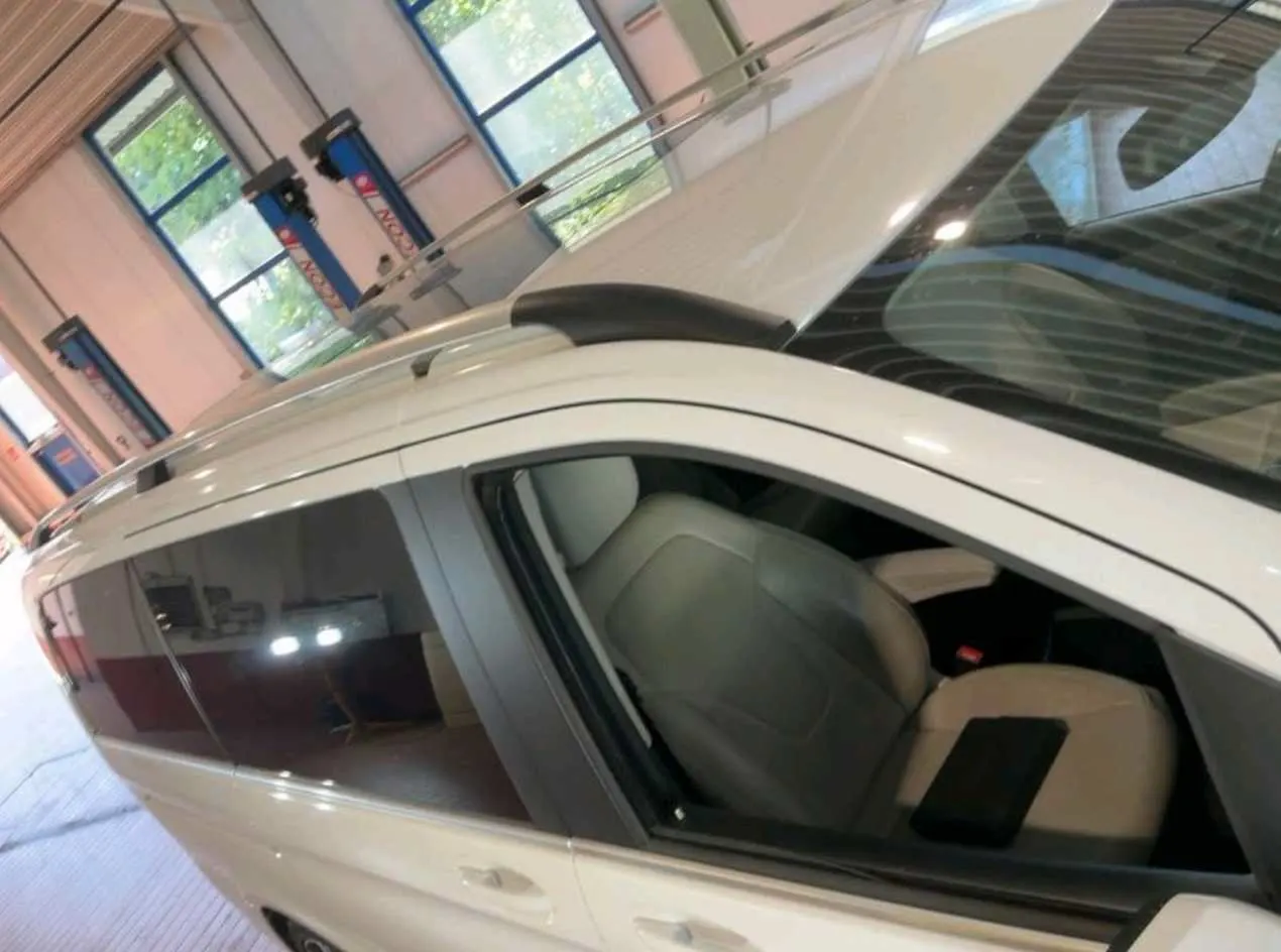 Mercedes-Benz V-Class AMG · Avantgarde · Techo · 4MATIC · foto 8