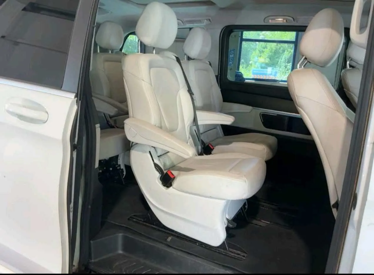 Mercedes-Benz V-Class AMG · Avantgarde · Techo · 4MATIC · foto 10
