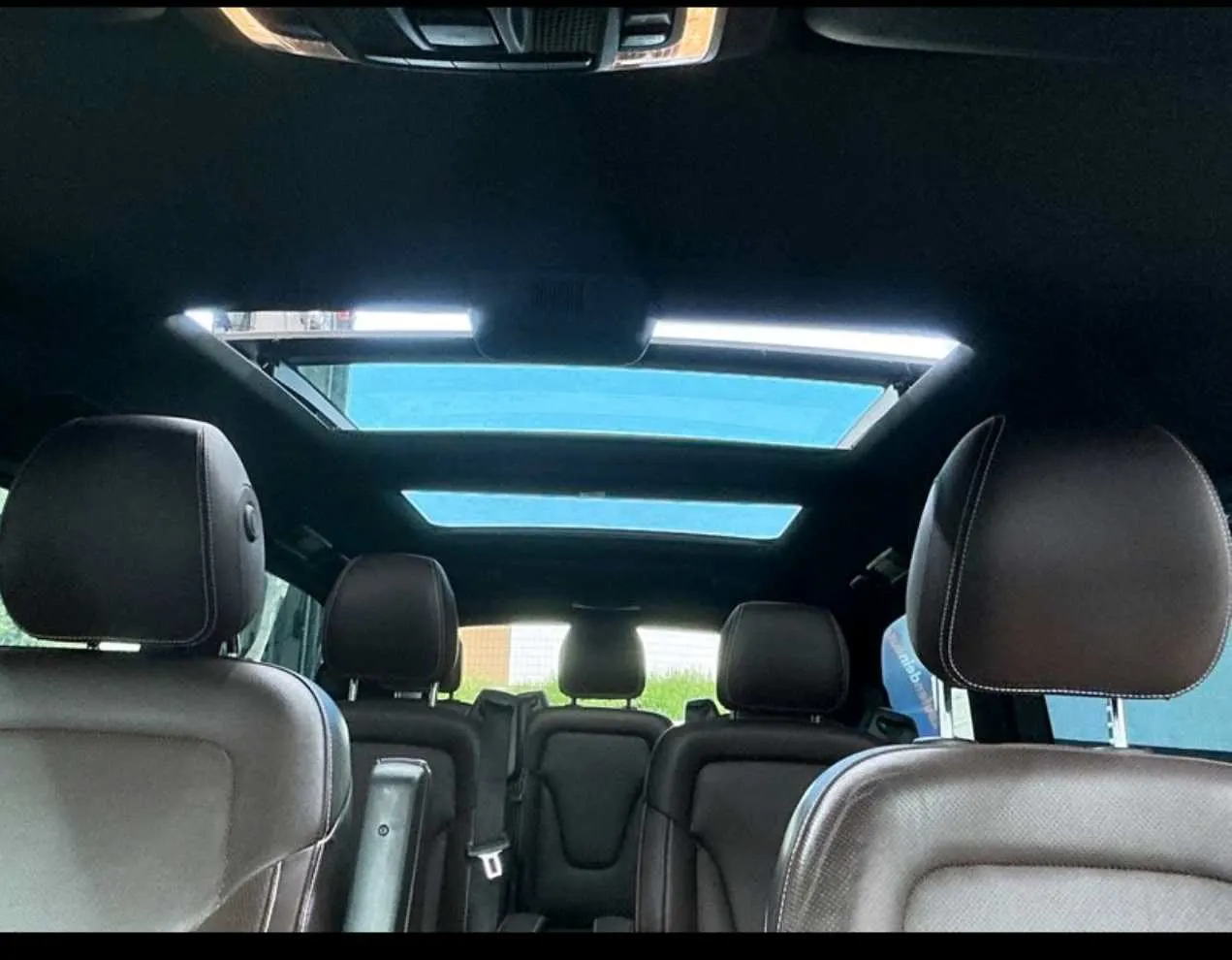 Mercedes-Benz V-Class AMG · Avantgarde Larga · Techo · 4MATIC · foto 9