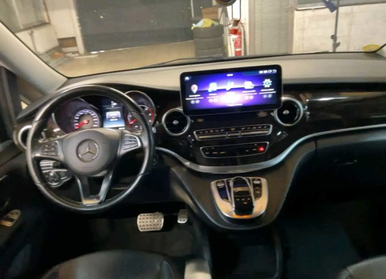 Mercedes-Benz V-Class Avantgarde · foto 6