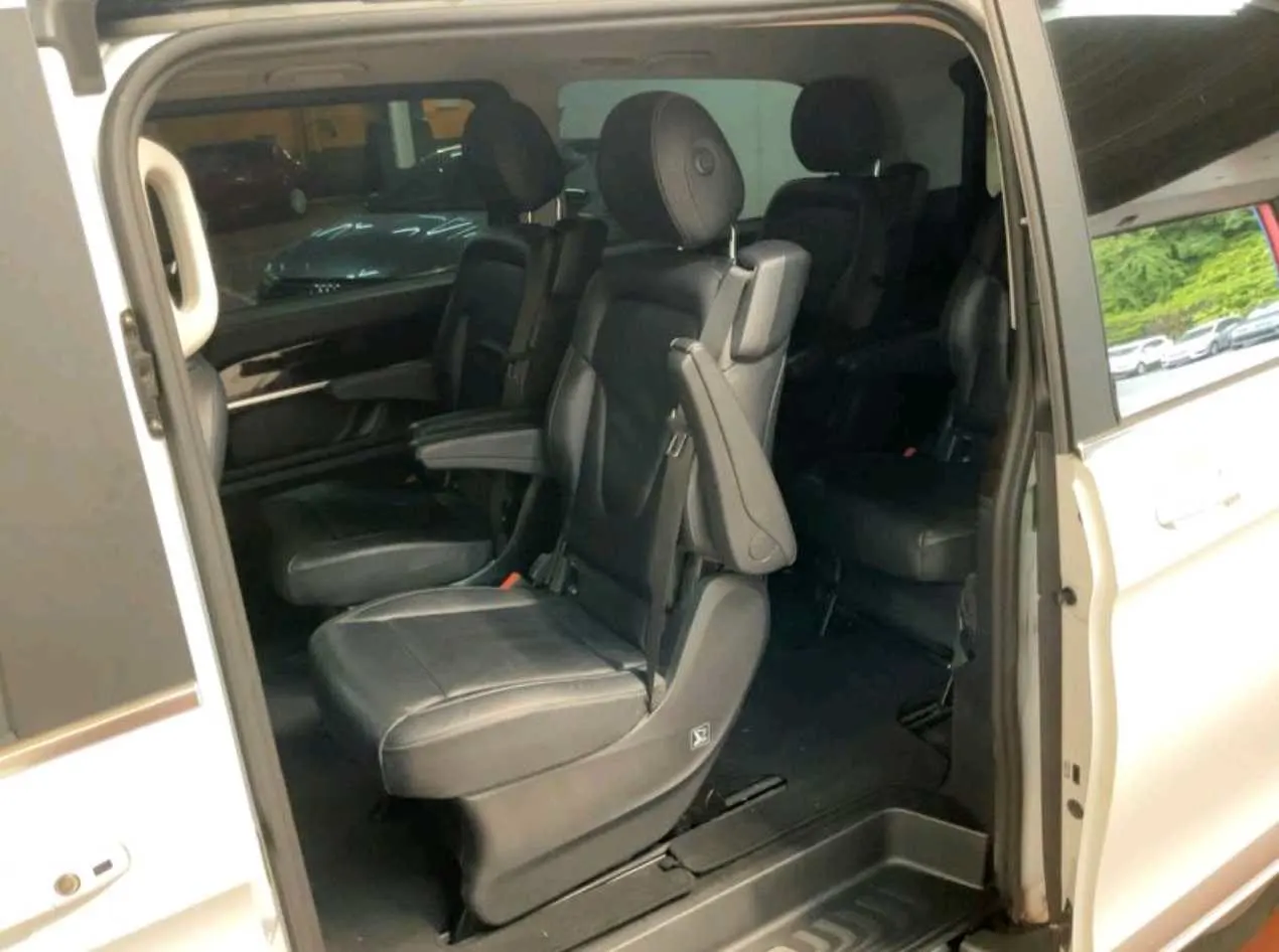 Mercedes-Benz V-Class Avantgarde · foto 8