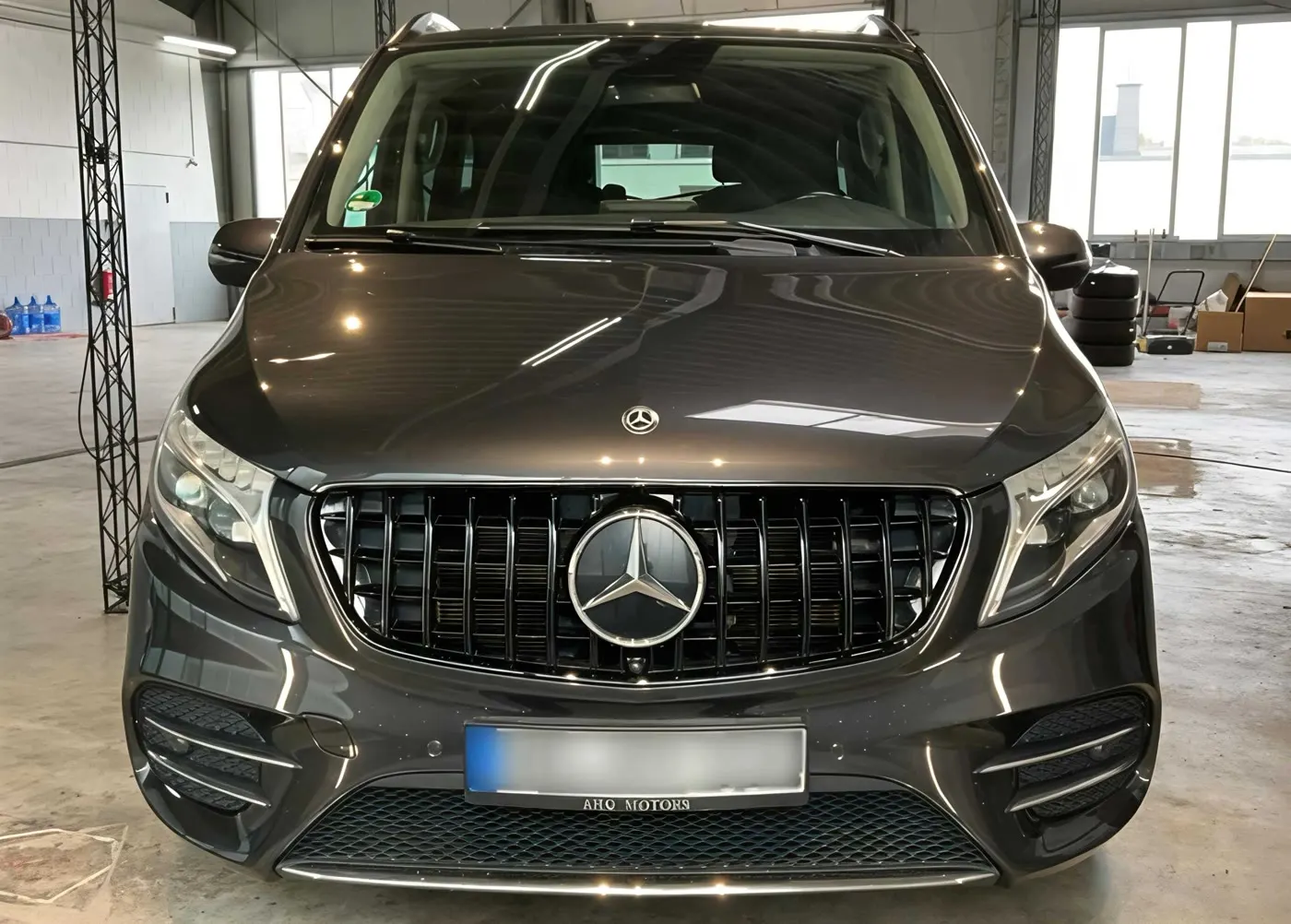Mercedes-Benz V-Class V300 AMG · Avantgarde · 4MATIC · Kompakt · foto 5