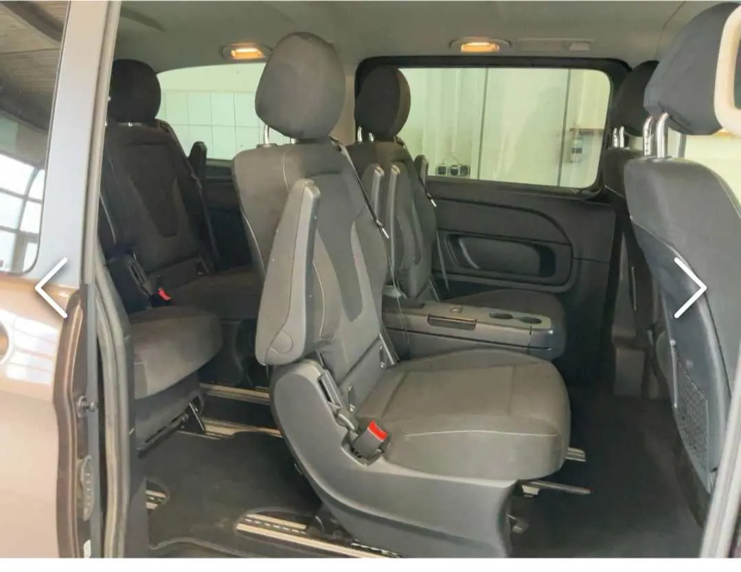 Mercedes-Benz V-Class Larga · 6 plazas · foto 7