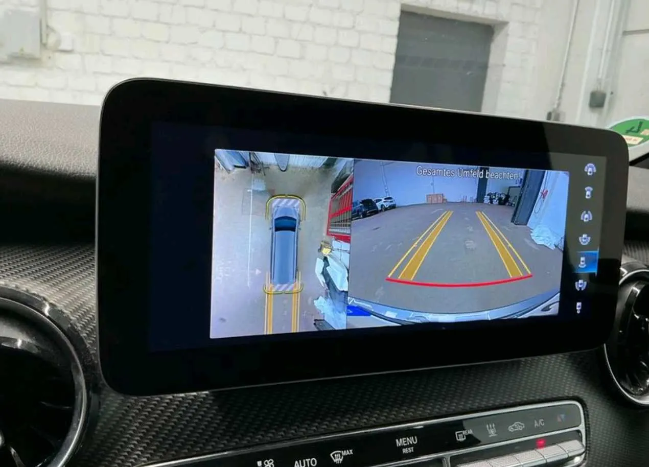 Mercedes-Benz V-Class AMG · Avantgarde · Kompakt 7 plazas · foto 9