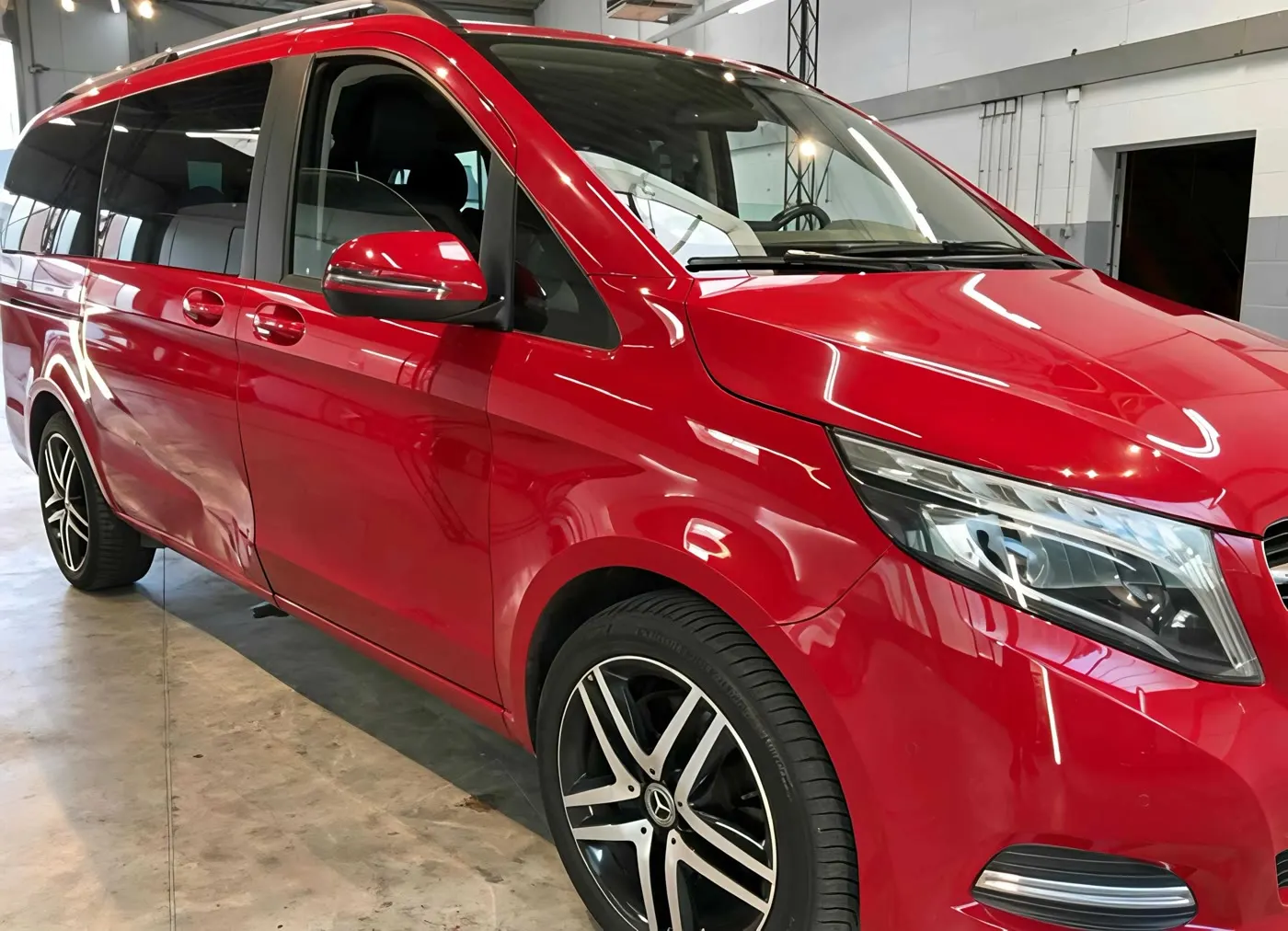 Mercedes-Benz V-Class Avantgarde 19" · 4MATIC · foto 3