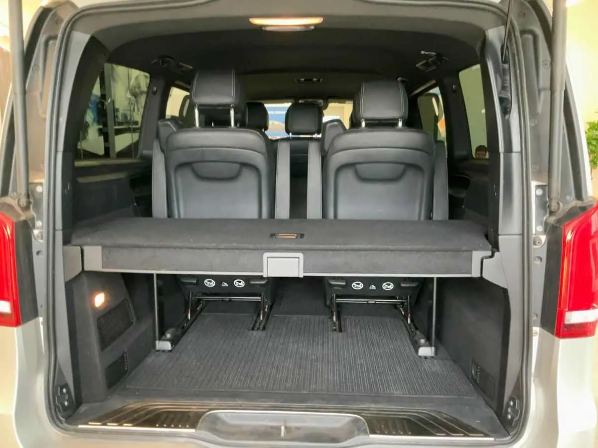 Mercedes-Benz V-Class Avantgarde · AMG · 4MATIC · Larga · foto 5