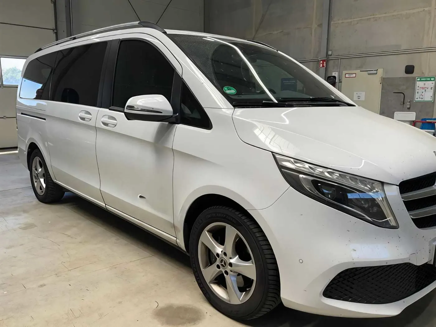Mercedes-Benz V-Class Avantgarde · foto 4