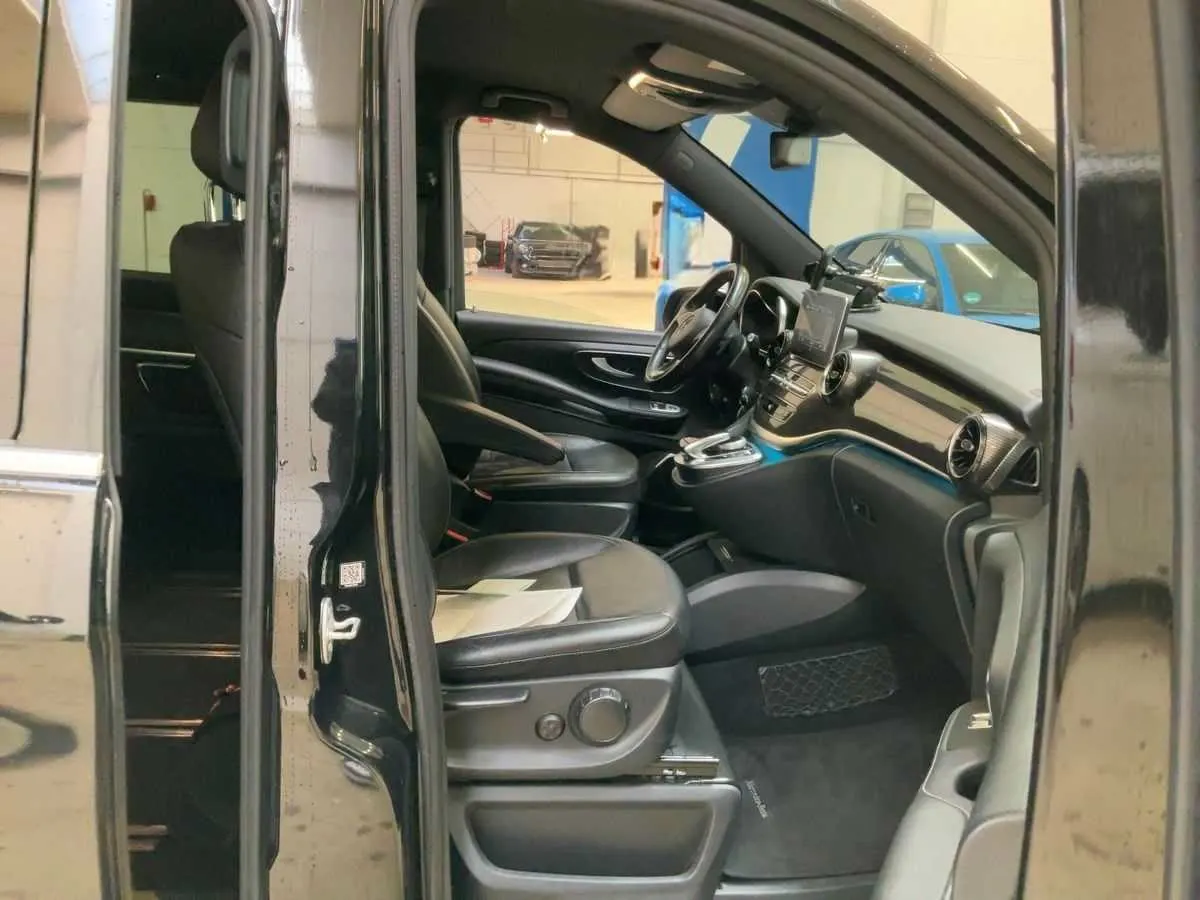 Mercedes-Benz V-Class Avantgarde · foto 5
